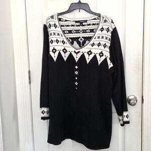 DENIM 24/7  Size 1X  22-24 Black White Snowflake Trim Knit Sweater Tunic Top
